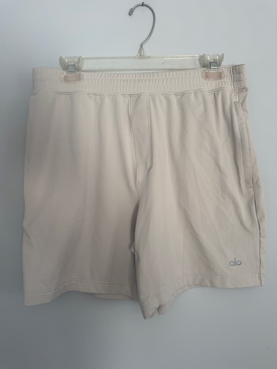 ALO Yoga Other - ALO Yoga Men’s Cream Athletic Shorts
